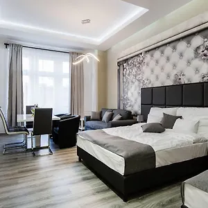 شقة A Golden Star Modern Luxury And, بودابست