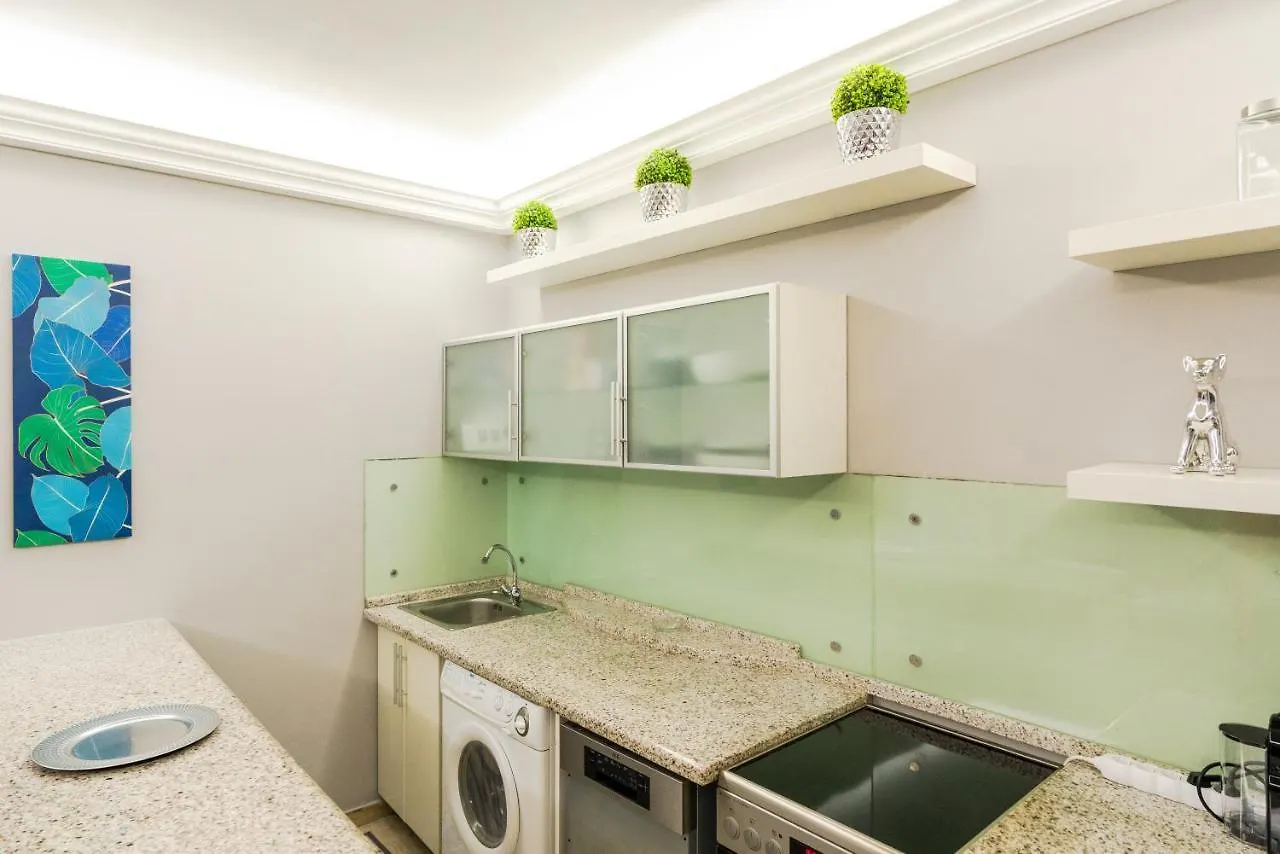 Andrassy Avenue Exclusive Apartment Budapest